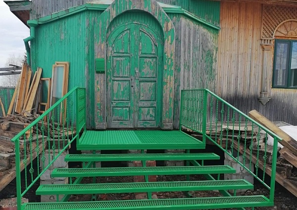 Изготовление и монтаж лестницы для мечети, Краснотурьинск