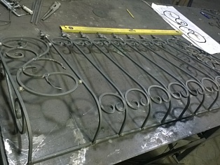 Кованные ограждения на балкон, изготовление кованных решеток, заборов - художественная ковка г. Краснотурьинск