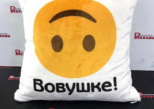 Изготовление плюшевой сувенирной подушки
