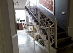 Кованые перила в частный дом