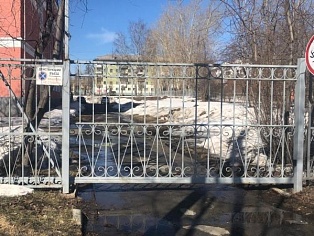    Изготовление и монтаж откатных ворот для школы № 15, г. Краснотурьинск