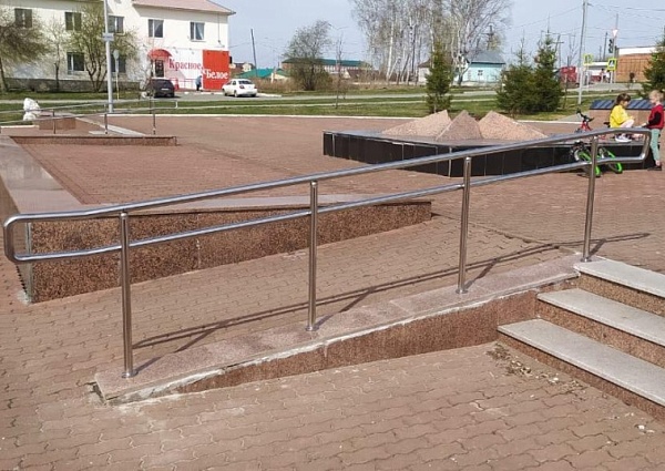 Изготовление и монтаж поручней из нержавеющей стали, Карпинск