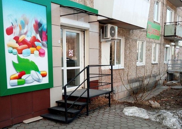 крыльцо, козырек