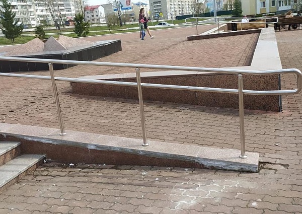 Изготовление и монтаж поручней из нержавеющей стали, Карпинск