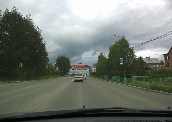 Размещение рекламы на призматронах.