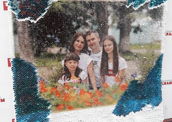 Подушки с пайетками  с нанесением фотографий