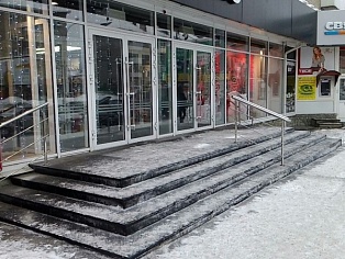 Изготовление и монтаж поручней из нержавеющей стали в городе Серов