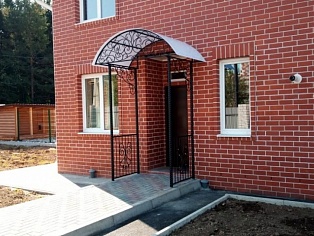 Изготовление и монтаж кованого крыльца